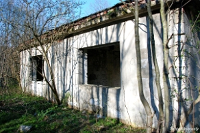komancza2009k Komańcza, stare zabudowania kamieniołomu, 2009 (foto: P. Szechyński)