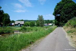 komancza2019w Komańcza, stara droga nad potokiem Barbarka, 2019 (foto: P. Szechyński)