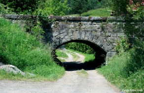 komancza2019z Komańcza, wiadukt kolejowy, 2019 (foto: P. Szechyński)