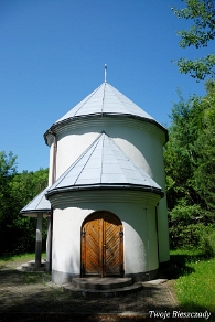 komancza2019z1 Komańcza, kaplica cmentarna, 2019 (foto: P. Szechyński)