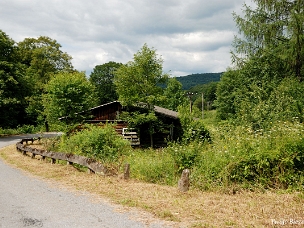 Mików niewielka osada w dolinie Osławy