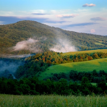 korbania-2010f Korbania, widok spod Lipowca (foto: P. Szechyński)