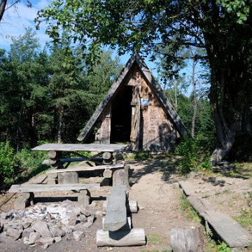 korbania-2017c Korbania, wiata (foto: P. Szechyński)