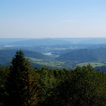 korbania-2017d Korbania, widok z wieży na szczycie (foto: P. Szechyński)