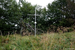 hyrlata2012d Hyrlata, krzyż ustawiony w roku 2011 (foto: P. Szechyński)