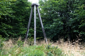 hyrlata2012e Hyrlata, trójnóg geodezyjny na szczycie, 2012 (foto: P. Szechyński)