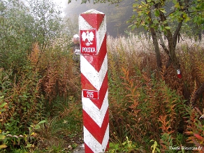 kinczyk2005k Opołonek, słup graniczny na szczycie, 2005 (foto: P. Szechyński)