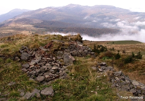 kinczyk2005z4 Kińczyk Bukowski, pozostałości dawnych umocnień, 2005 (foto: P. Szechyński)