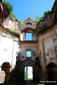 zagorz2010a Zagórz, ruiny klasztoru, 2010 (foto: P. Szechyński)