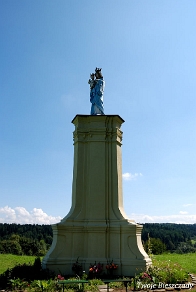 zagorz2010o Zagórz, ruiny klasztoru, 2010 (foto: P. Szechyński)