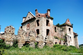 zagorz2010r Zagórz, ruiny klasztoru, 2010 (foto: P. Szechyński)