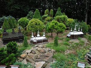 Park miniatur - Centrum Kultury Ekumenicznej w Myczkowcach miniaturowe cerkwie i kościoły południowo-wchodniej Polski oraz Bieszczadów słowackich i ukraińskich