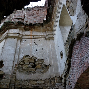 zagorz2014b Zagórz, ruiny klasztoru, 2014 (foto: P. Szechyński)