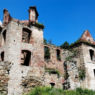 zagorz2010p Zagórz, ruiny klasztoru, 2010 (foto: P. Szechyński)