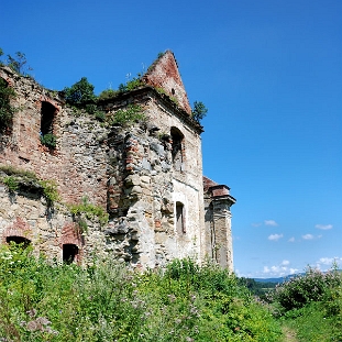 zagorz2010s Zagórz, ruiny klasztoru, 2010 (foto: P. Szechyński)