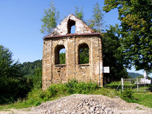 Terka, ruiny dzwonnicy z XIXw