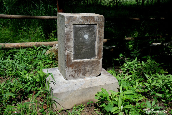 cmentarz w Mikowie