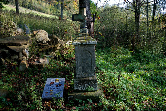 Cmentarz w Górzance, nagrobek