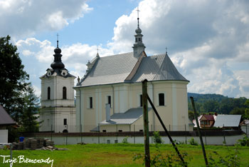 Uherce, barokowy kościół parafialny