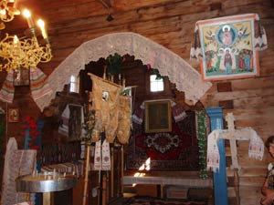 Wnętrze cerkwi prawosławnej w Jasini