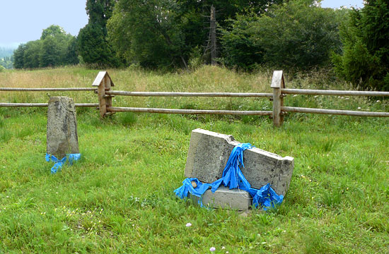 cmentarz w Bukowcu